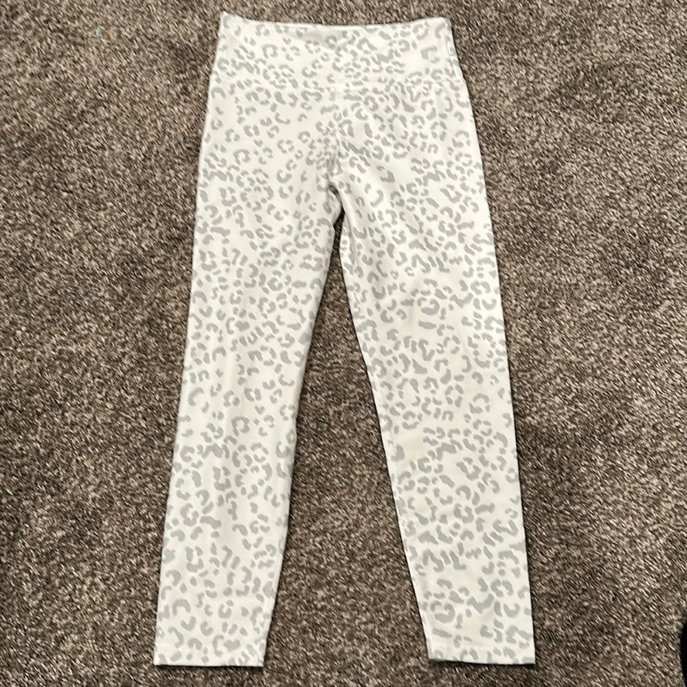 White Leopard Print Balance Collection Leggings